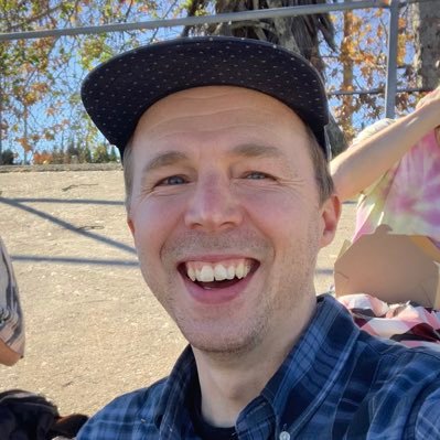 sampok's profile picture. Co-founder of Gem – @the_gem_app. Previously Moves, Habbo Hotel, Hel Looks.