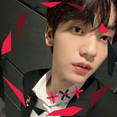 #TXT :: she/her % RCBYF: https://t.co/f6LLJNiHJo ★  march 04, 2019   ★    —   이 곳은 우리의 start line. 🏝