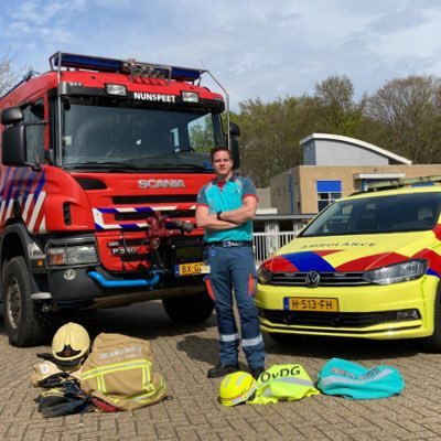 Ambulancechauffeur & verpleegkundige WitteKruis RAV Noord- en Oost-Gelderland| |Hoofdbrandwacht brandweer Nunspeet (Tweets op persoonlijke titel)