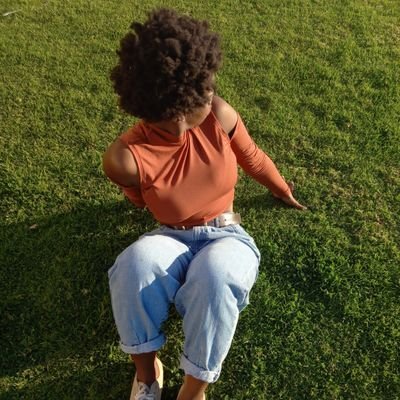 nande_mbekela's profile picture. A storyteller within her rights ❤