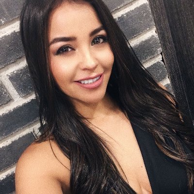 Amor por Colombia
100% Uribista
Hija orgullosa de un Militar de la patria
sigueme y te sigo