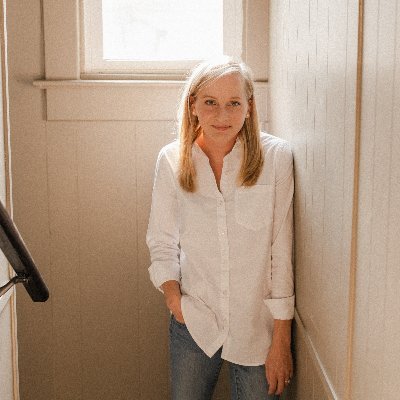 Public health journalist, faculty at @uarkansas / Stringer @nytimes / Contributor @health_com_ @shape_magazine @flow_health_/ Kindness above everything