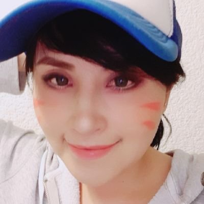 Lia Redfieldさんのプロフィール画像