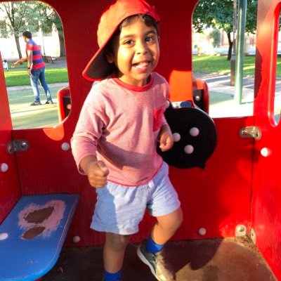 v4thiru's profile picture. 