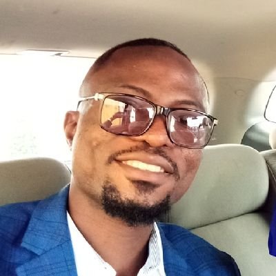 Penseur, Écrivain, Évolutionniste, Ingénieur, Entrepreneur ! ... Politique, sportif et environnementaliste