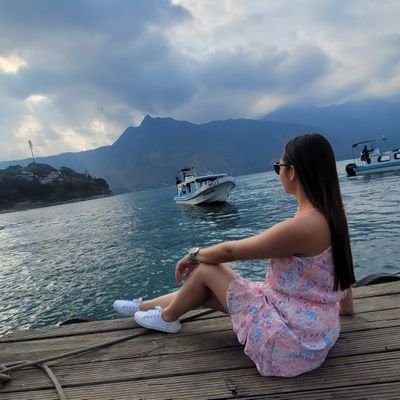 KarenElizaG's profile picture. Lawyer👩🏻‍⚖️
🇸🇻
💙faith - hope - love - peace💙