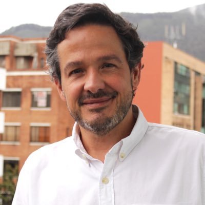 Carlos Alberto Molina Manzano, PhD en Finanzas UT-Austin, 🇻🇪🇪🇸