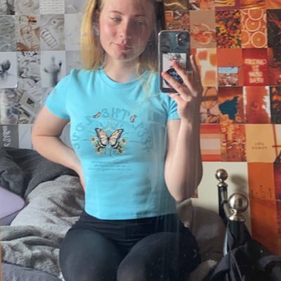 channyxxxk's profile picture. 🐝🐝