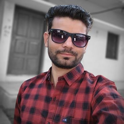 Aakashp275's profile picture. 