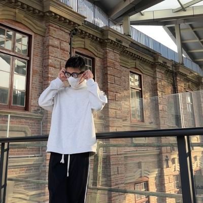 Linetershop's profile picture. An ordinary Chinese boy.