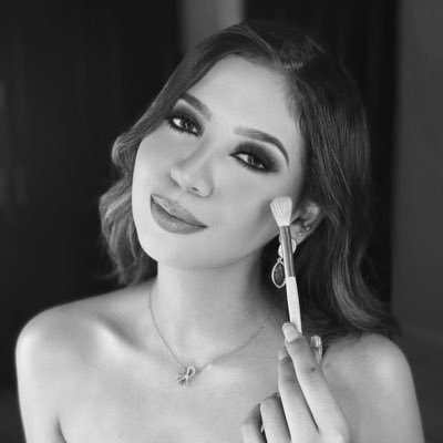 AnnyCceres3's profile picture. Libre y sin etiquetas ✨