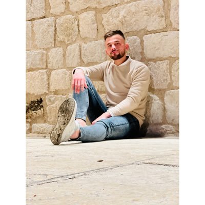 amgad242's profile picture. نحن الافضل في كلشيء 👑🖤