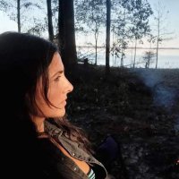 Crini (@crini90469942) 's Twitter Profile