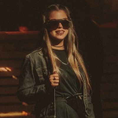 AgusCtrh's profile picture. 🌟

all we need is love