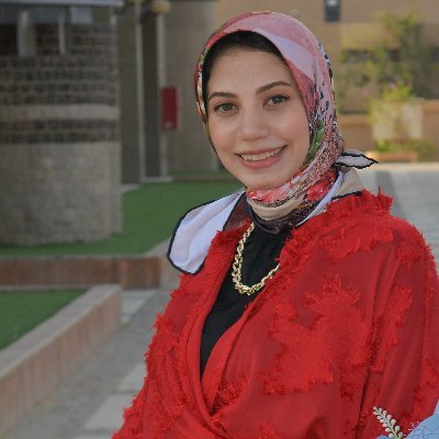‏‏فليكن يقينك بالله أعمق من خوفك..💛