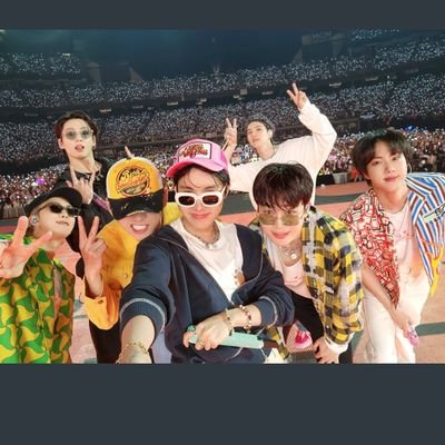 army_lov_vol_'s profile picture. 海の向こうは韓国( ᵒ̴̶̷̥́ ^ ᵒ̴̶̷̣̥̀ )
🐻💜🐰よりのオルペン
田舎➕仕事多忙💦
最新情報ありがたいです😭🙏🏻 
通りすがり🚶‍♀️走り去り🏃の♡・無言RT・無言FLごめんなさい🙇‍♀️こちとら大歓迎🫰
基本見る専👀🤍＆投票✋よろしくです‼️
