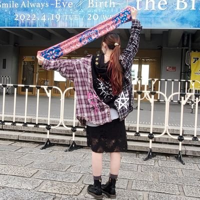 LiSAッ子☆リメイクしてます〜🪡
栄養士/チョコミン党/競馬
麻雀:内川幸太郎
ポケモン:みがわり/ヌメラ
👦🏻💍:@FUMI_LiSA0414 👶🏻🎀:2y