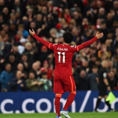 hi i am gail, i live in northern ireland, i love liverpool fc and road racing. follow back all lfc accounts. Followed by @lfc