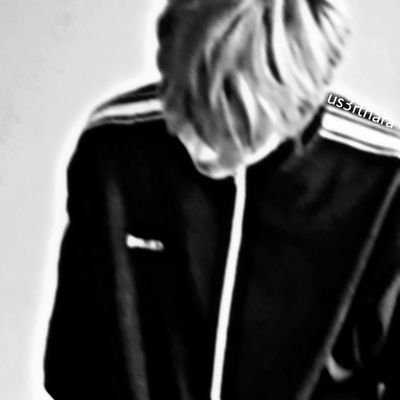 us3rthara's profile picture. You can cry, you're human. |||