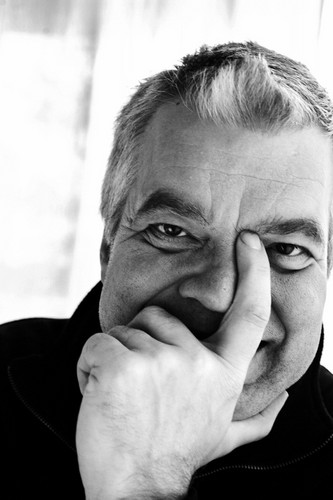 Colombocity's profile picture. Forfatter - fri som en kanarifugl.