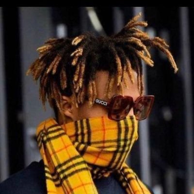 DarmianSavage's profile picture. 