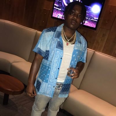 MontezDrake4's profile picture. go follow my instagram @sosakain_