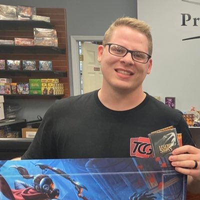 Competitive Flesh and Blood player. Team member of The Card Guyz. Sponsored by https://t.co/hrnTLMsqtu and DragonShield.