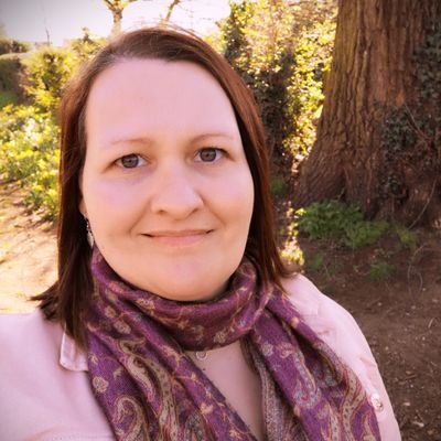 Biology and general Science teacher. CSciTeach. Also interested in use of technology for T&L & in preparing activities for tutor time/enrichment. Suffolk, UK.