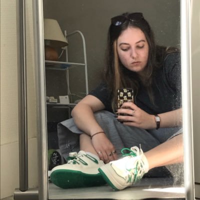 TineFausse's profile picture. Drink up me jolly oh oh