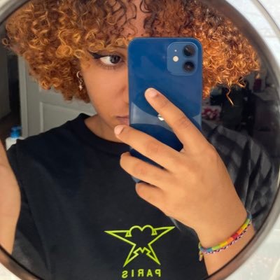 sonderthunder's profile picture. always angry here | she/they