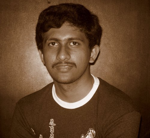 rudrastweets's profile picture. 