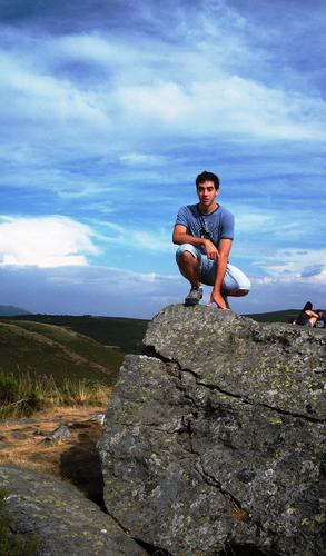 Javivasco2's profile picture. Qué es la vida si no un lugar lleno de aventuras por vivir