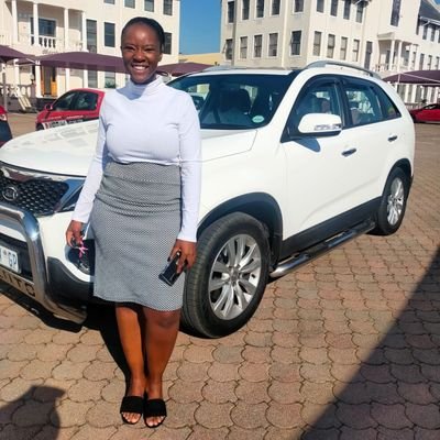 UnathiKhanye's profile picture. ❤️