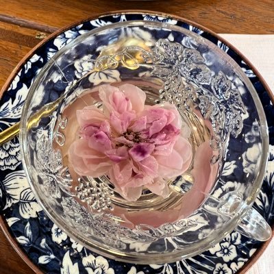 RaInBoW_GB's profile picture. 