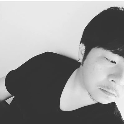 harukun_0409's profile picture. 都内/41/ﾌﾟｰさん体型/ｶﾞﾃﾝ系の職/料理男子/変態/髭/音楽/映画/ｻｯｶｰ/ｹﾞｰﾑ/落ち着く声/安眠声/低い声/寝落ち通話/ #ぽっちゃり #むちむち #おじさん