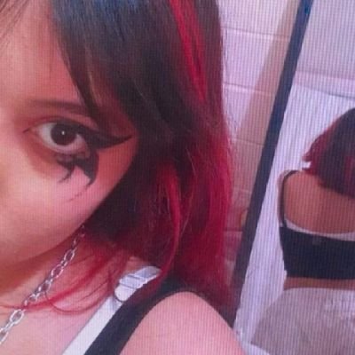 McQueen46317930's profile picture. 🐱🖕prieta, kuir y decolonial🐱🖕
😸💗any pronouns😸💗