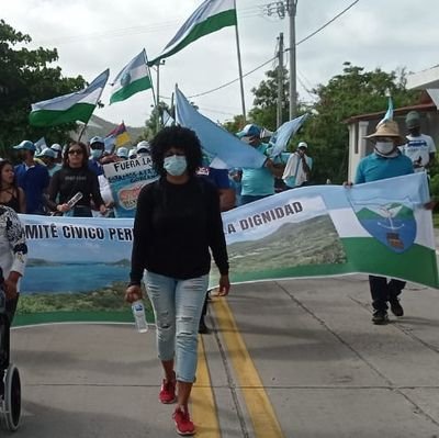 De Providencia Isla, artista plástica y escénica, cosmetóloga terapeuta Spa, con énfasis en área de relajación, ex selección Colombia de softball. Muy creativa