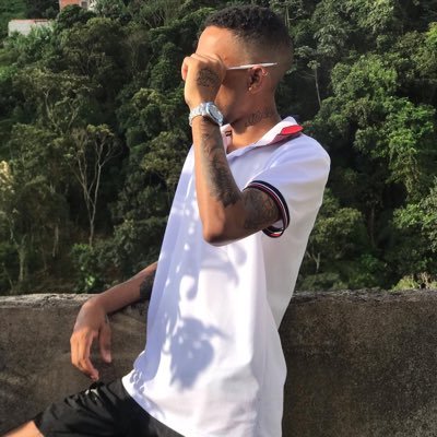 Vivendo do sonho mais para os bicos é pesadelo 🍀🔥