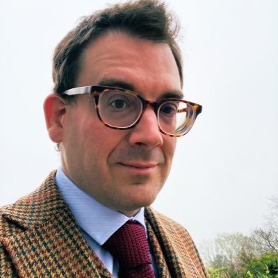 Scottish ID Physician. Cocktail Enthusiast. Brightly attired. Fan of tweed. New(ish) to Twitter.