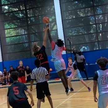 6’2 210 C PF|| SCHS❤️🖤 🎓’24||JR||“Everything negative – pressure, challenges – is all an opportunity for me to rise.”KOBE BRYANT||#4704136373||