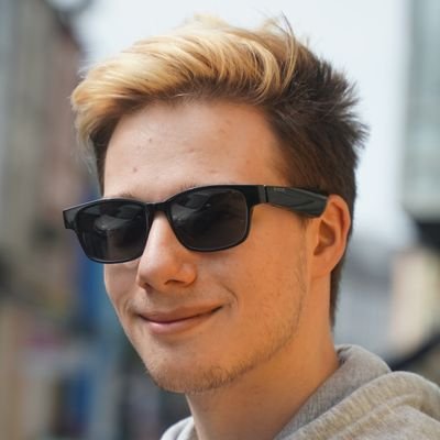 Escaping Reality One Video At A Time.
~Tech
~Virtual Reality
~Memes
~Vlogs
https://t.co/Q5ylrlsqtH
Email: mysticle@valvr.com