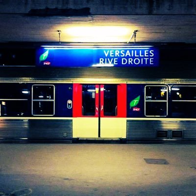 Nouveau compte de l’équipe du secteur Versailles rive droite. N’hésitez pas à nous suivre pour connaître l’actualité de votre ligne, et vos différents produits.