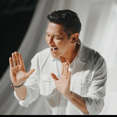 *Support @garyvalenciano and valenciano fam
*GaryveeDavaoFan