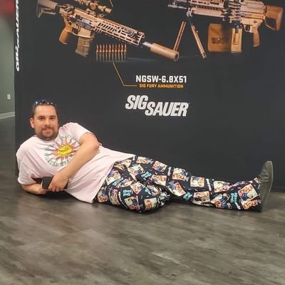 DJBabel's profile picture. Battlerap fan & aspiring birdwatcher.