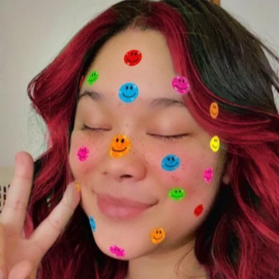 Twitch Streamer! 🎮 I mostly play Dead by Daylight. Check out my twitch! 👇🏼 Pineapple lover 🍍🍍🍍