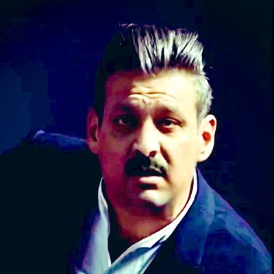 deiknysthai's profile picture. 