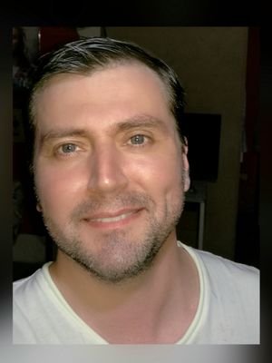 Mike_domi33's profile picture. 