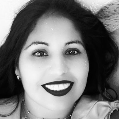 LA UNICA MANERA
DE LIBERARSE DE UNA TENTACION
ES CEDER A ELLA✨