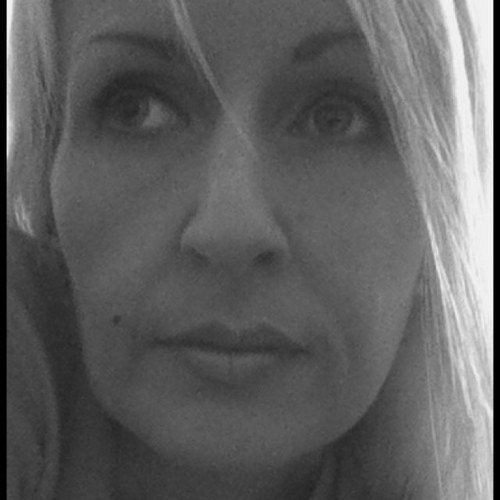 alimjab's profile picture. 