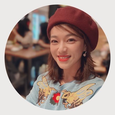cindyszlnhk's profile picture. 📈Fund of Fund 
Multi family office 
Asset allocation
